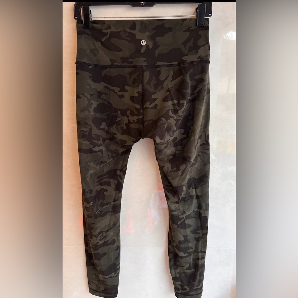Lululemon Wunder Under High-Rise Tight 25" *Full-On Luxtreme
Incognito Camo - Picture 5 of 6